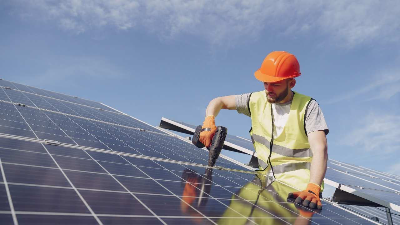 what-can-you-expect-from-a-solar-panel-system-on-a-two-bedroom-home